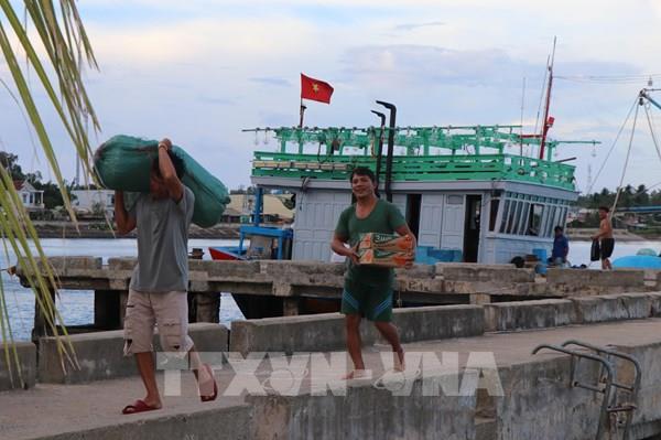 Bão NORU: Bộ Y tế yêu cầu trực cấp cứu 24/24 