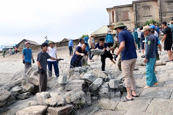 Xảy ra nhiều điểm sạt lở, Hà Tĩnh tập trung gia cố các điểm xung yếu