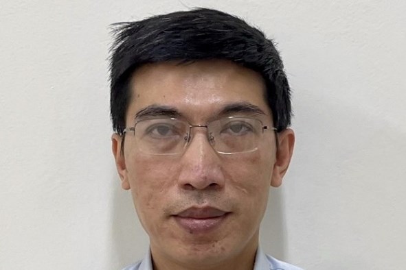 Khởi tố bị can Nguyễn Quang Linh về tội "Nhận hối lộ"