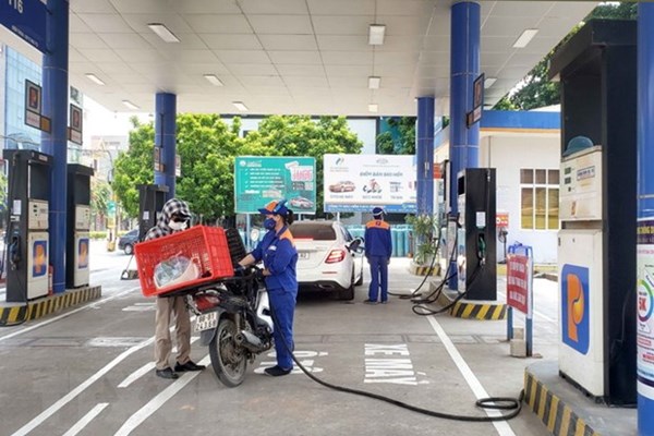 Doanh nghiệp đồng loạt kiến nghị bất cập trong kinh doanh xăng dầu
