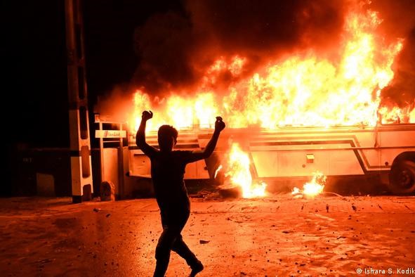 Cháy lớn ở thủ đô Sri Lanka, thiêu rụi ít nhất 80 ngôi nhà