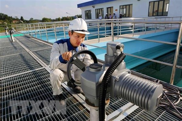 Nhiều khu vực ở Tp Hồ Chí Minh bị mất nước, nước yếu vào đêm 1/10