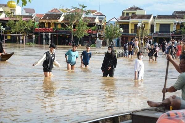 Cách phòng, chống dịch bệnh sau bão