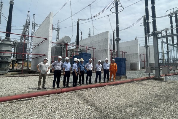 EVNNPT đã khắc phục toàn bộ sự cố lưới điện do bão số 4 gây ra