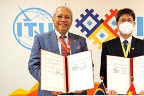 Malaysia và Trung Quốc ký MoU về hợp tác viễn thông kỹ thuật số