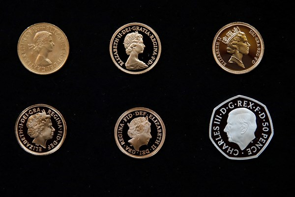 Anh công bố đồng xu có in hình Vua Charles III