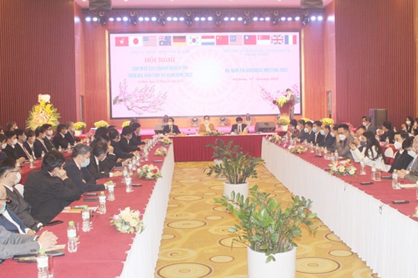 Hà Nam cam kết tạo thuận lợi nhất cho doanh nghiệp FDI