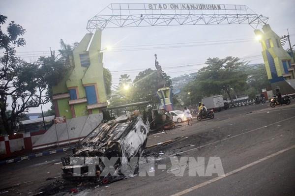 Vụ bạo loạn sân cỏ ở Indonesia: Indonesia thành lập nhóm điều tra độc lập
