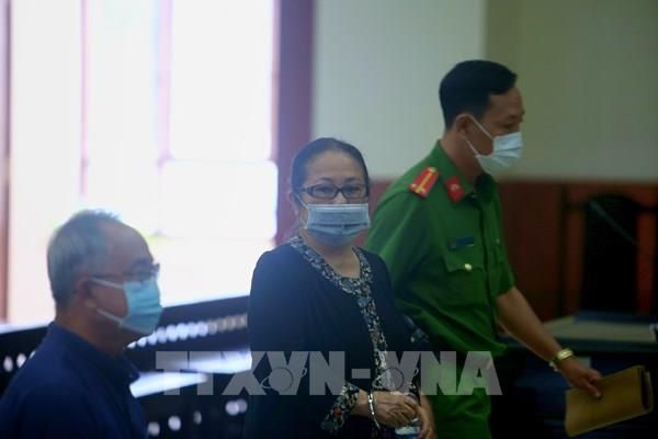 Xét xử phúc thẩm vụ án hoán đổi "đất vàng": Xem xét mời bác sỹ theo dõi sức khỏe bị cáo Diệp