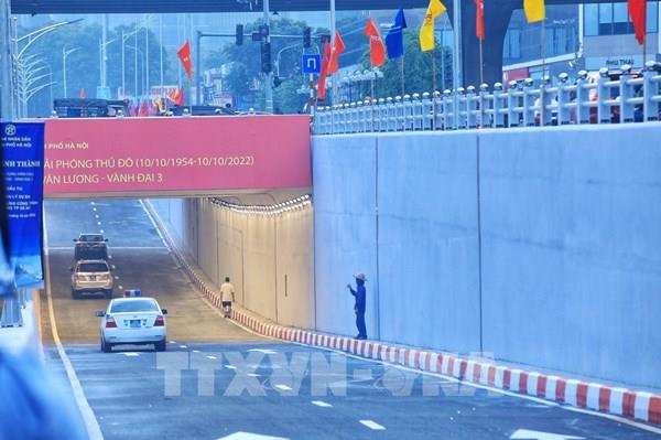 Hình ảnh mới nhất về hầm chui Lê Văn Lương - Khuất Duy Tiến - Tố Hữu