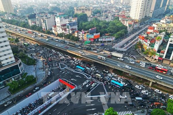 Cần tổ chức, điều tiết lại giao thông tại khu vực hầm chui Lê Văn Lương