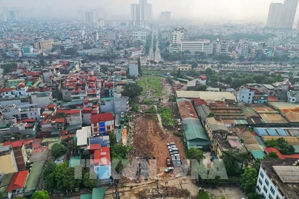 Phân luồng phục vụ thi công hầm chui nút giao Vành đai 2,5 - Giải Phóng