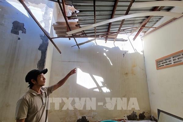 Nhiều nhà dân bị nứt do thi công dự án đập hạ lưu sông Dinh