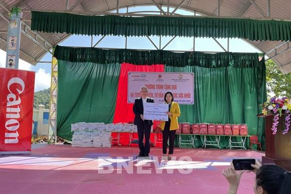 Canon Việt Nam tổ chức chương trình tuyên truyền chăm sóc sức khỏe 