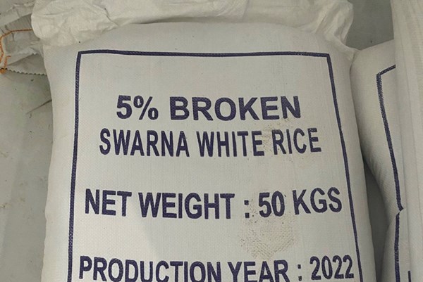 Bến Tre tạm giữ gần 30 tấn gạo Ấn Độ có dấu hiệu nhập lậu