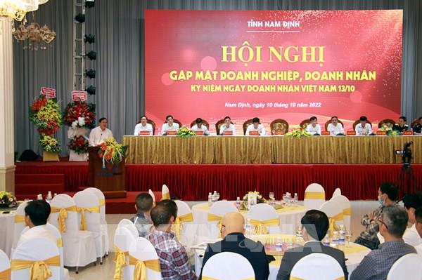 Nam Định cam kết giải quyết trực tiếp phản ánh của doanh nghiệp