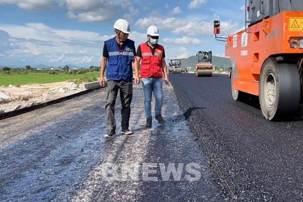 Sẽ xử nghiêm nhà thầu vi phạm tiến độ cao tốc Bắc-Nam