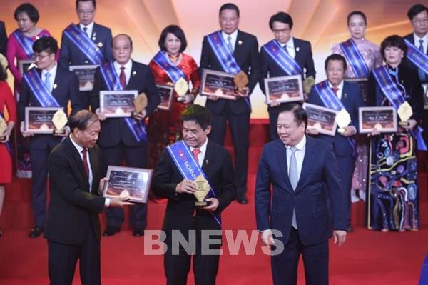 Chủ tịch Tập đoàn Vietravel nhận danh hiệu Doanh nhân Việt Nam tiêu biểu năm 2022
