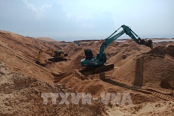 Sạt lở tại mỏ titan ở Bình Thuận: Tìm thấy thi thể nạn nhân thứ hai