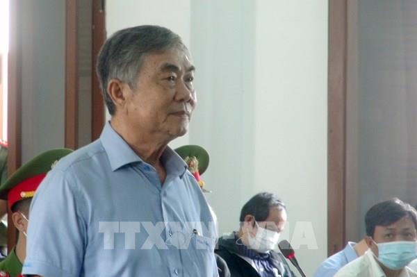 Xét xử cựu Phó Chủ tịch Thường trực UBND tỉnh Phú Yên và đồng phạm