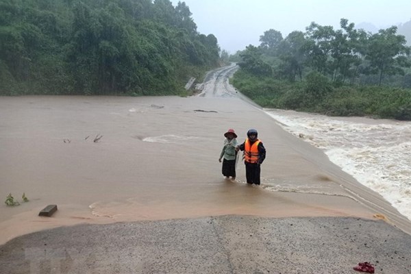 Bộ Giao thông Vận tải khẩn trương khắc phục hậu quả mưa lũ tại Trung Bộ