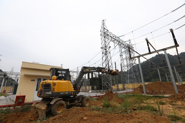 Gỡ vướng cho dự án đường dây 220 kV Bắc Giang - Lạng Sơn