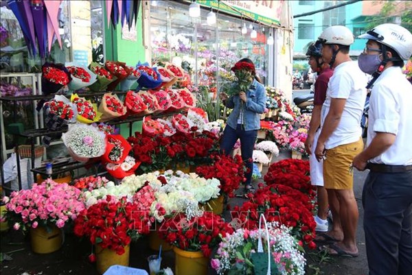 Nhiều ngành hàng khuyến mãi dịp 20/10