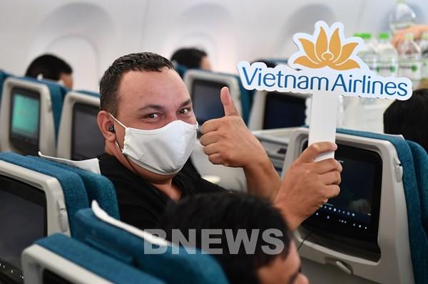 Vietnam Airlines triển khai dịch vụ làm thủ tục trực tuyến tại sân bay Buôn Ma Thuột