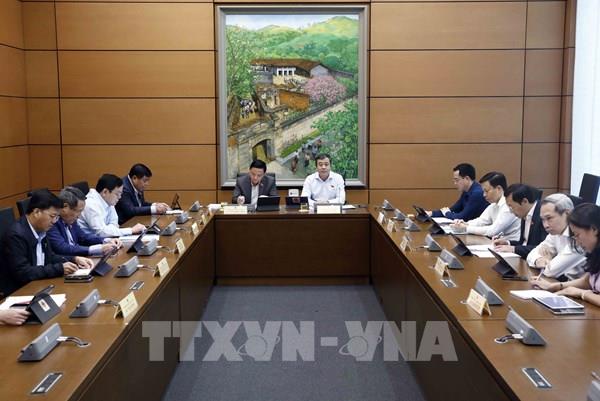 Giải quyết vấn đề trái phiếu, làm lành mạnh hóa thị trường chứng khoán