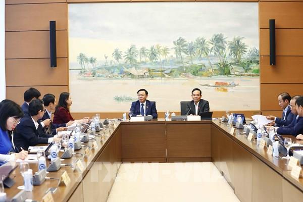 Tháo gỡ điểm nghẽn giải ngân gói "kích cầu" phát triển kinh tế