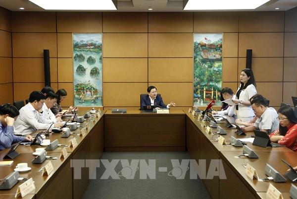 Làm rõ quy định tự chủ tài chính của đơn vị y tế công lập