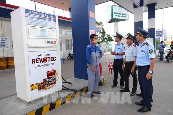 Chủ tịch TP Cần Thơ yêu cầu đảm bảo nguồn cung, duy trì hoạt động các cây xăng