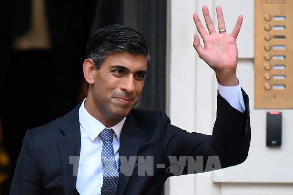 Ông Rishi Sunak đã thắng cử chức Thủ tướng Anh như thế nào?