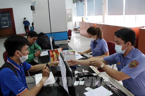 Từ 5/9, ngành đường sắt áp dụng mức phí đổi, trả vé tàu