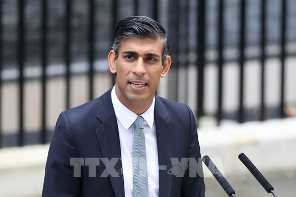 Tân Thủ tướng Anh để ngỏ khả năng tăng thuế và cắt giảm chi tiêu