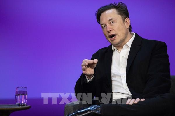 CEO Tesla đối mặt thách thức pháp lý liên quan tính năng tự lái của xe điện