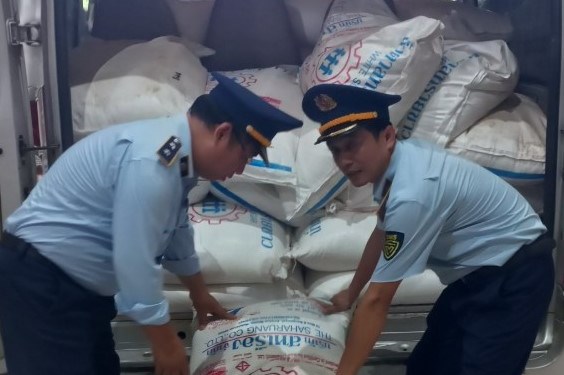 Chống buôn lậu, gian lận thương mại với đường cát Thái lan nhập lậu 