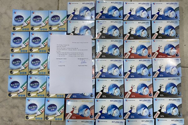 Thu giữ lô bút giả mạo nhãn hiệu Thiên Long tại Hà Giang