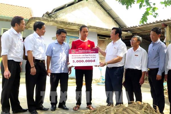 Agribank hỗ trợ người dân vùng “rốn lũ” Quảng Điền