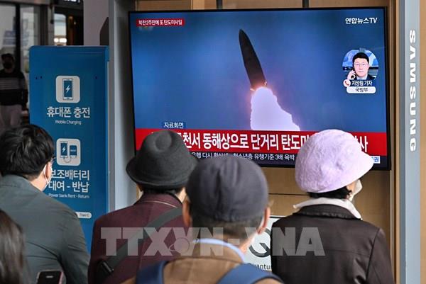 Triều Tiên phóng tên lửa đạn đạo ra vùng biển phía Đông