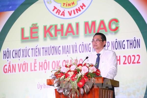 Khai mạc hội chợ xúc tiến thương mại và công nghiệp nông thôn gắn với lễ hội Ok Om Bok