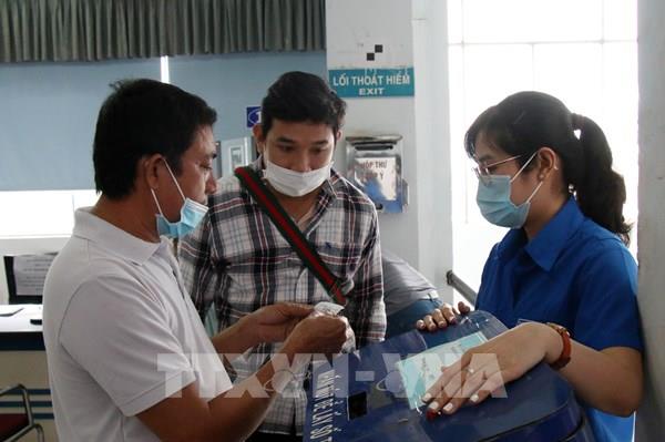 Những quy định của ngành đường sắt về đổi, trả vé tàu Tết Quý Mão