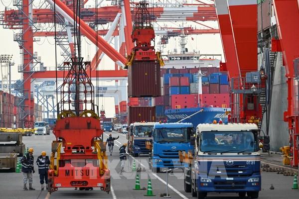 Hơn 40% các công ty lớn tại Nhật Bản báo cáo kết quả kinh doanh "kém sắc"