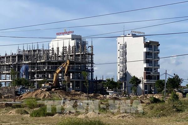 Khó khăn của thị trường bất động sản liệu có "nối dài"?