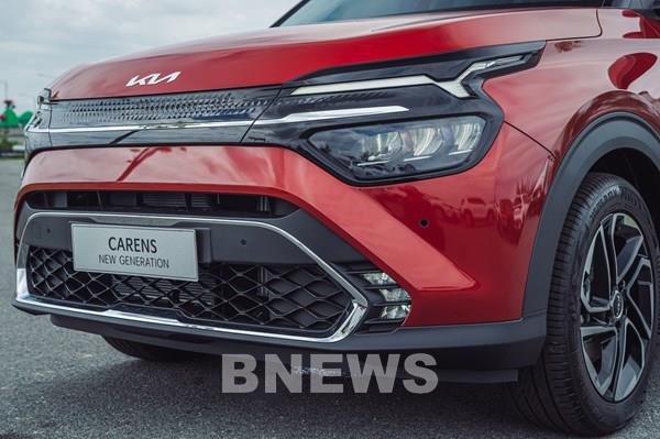 THACO AUTO ra mắt Kia Carens thế hệ mới với 7 phiên bản, giá từ 619 triệu đồng