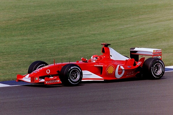 "Chiến mã" của cựu tay đua F1 Michael Schumacher được bán với giá hơn 13 triệu USD