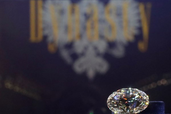 Bỉ vẫn tiếp tục nhập khẩu kim cương của Nga