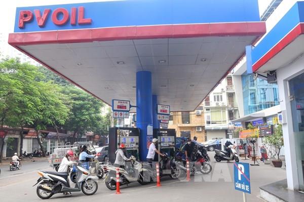 Đề xuất áp dụng giá sàn trong khung thuế bảo vệ môi trường xăng dầu năm 2023