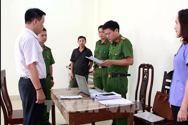 Bắt tạm giam nguyên Đội trưởng Đội quản lý trật tự đô thị thị xã Cửa Lò