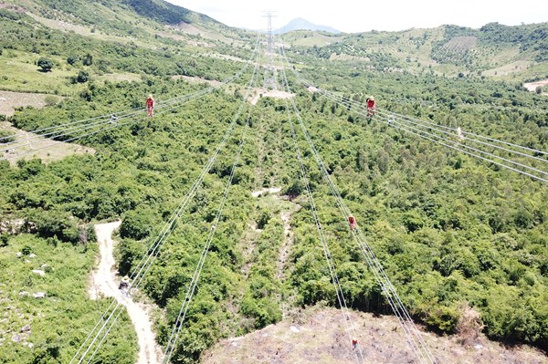 Nỗ lực về đích cùng Cụm dự án giải tỏa công suất Nhà máy nhiệt điện BOT Vân Phong 1